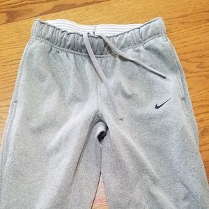 Nike Cropped Jogger